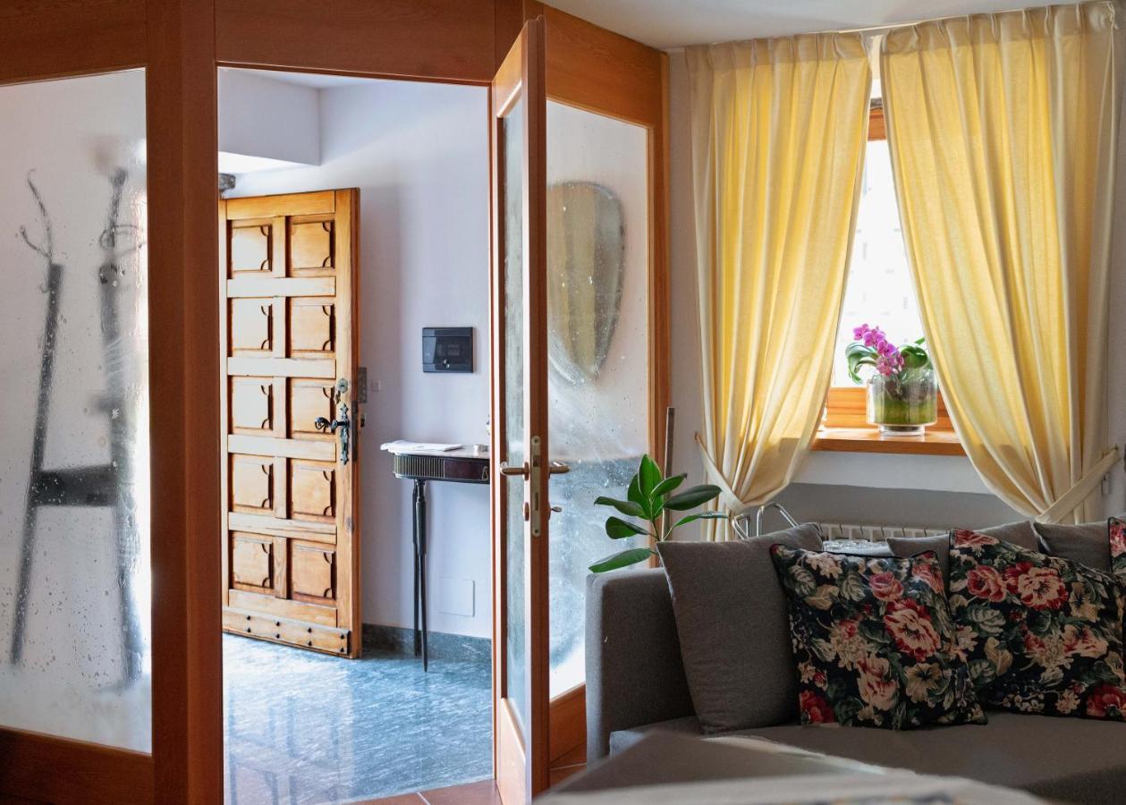 La Posta Apartment Saint Marcel Bagian luar foto